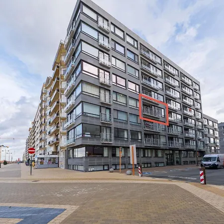 Appealing With Terrace Apartment *