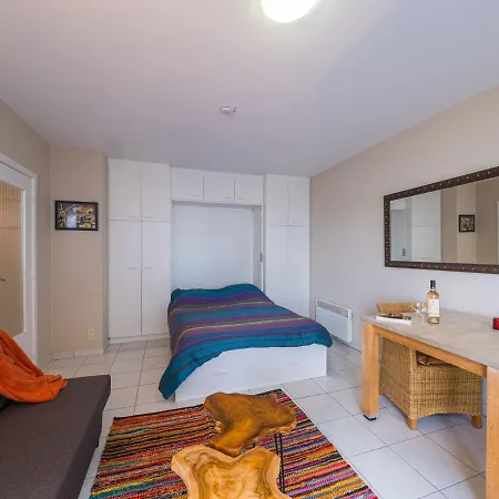 Apartment Cozy With Terrace And Sea View