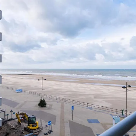 Cozy With Terrace And Sea View