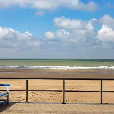 Cozy With Terrace And Sea View * Middelkerke